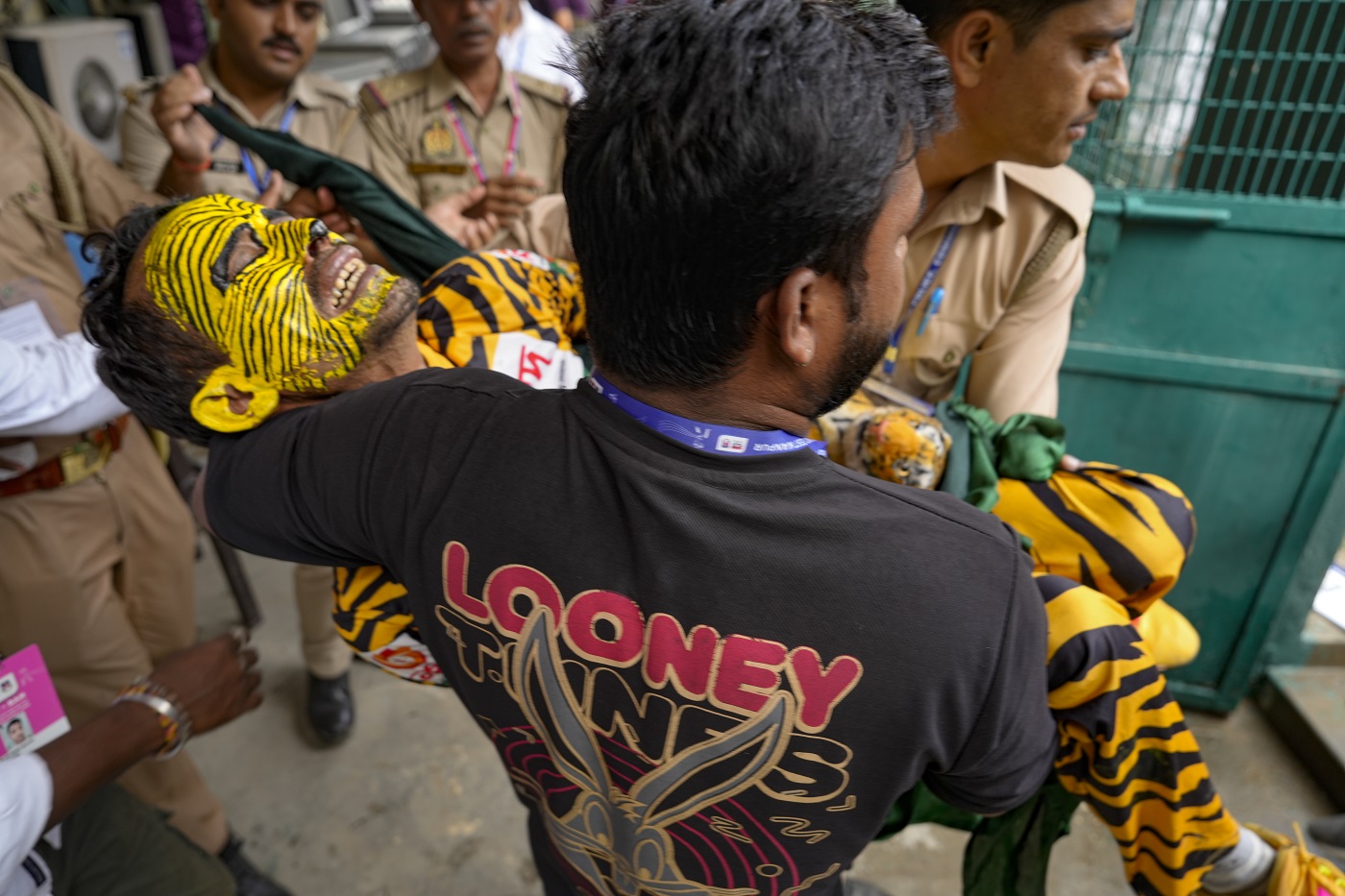 Bangladesh fan alleges assault at Green Park, changes version later